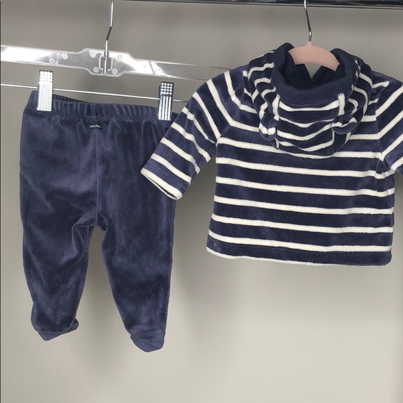 Gap Velour 0 - 3 months set - Picture 4 of 7